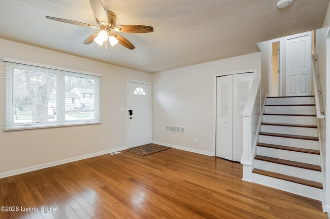 Photo - 6125 Park Rd