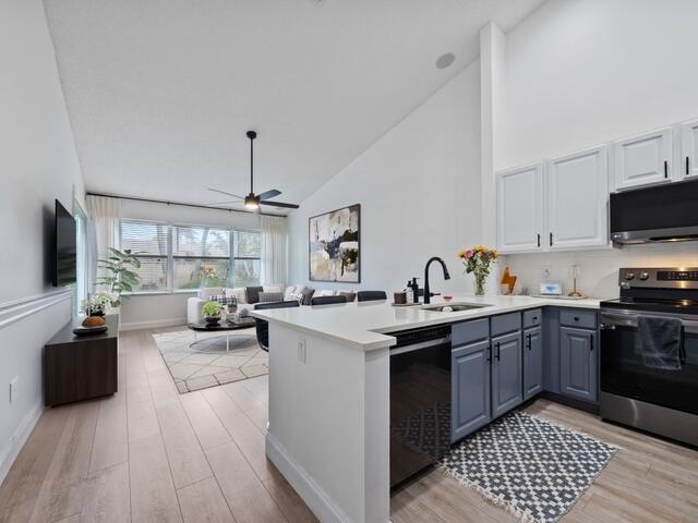 Photo - 279 E Coral Trace Cir