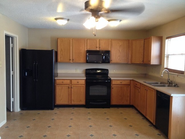 Photo - 4128 Doten Dr