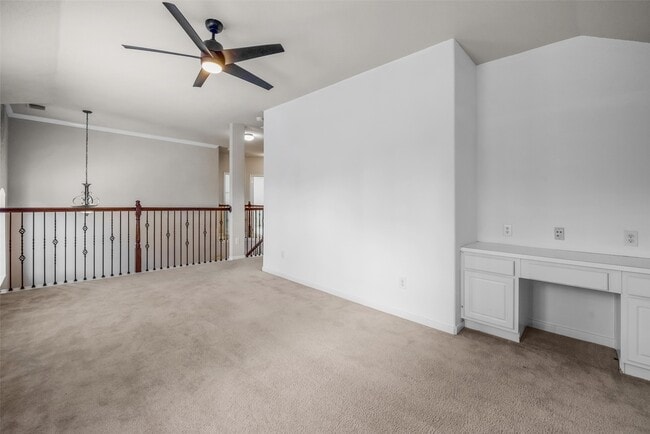 Photo - 75 N Spinning Wheel Cir