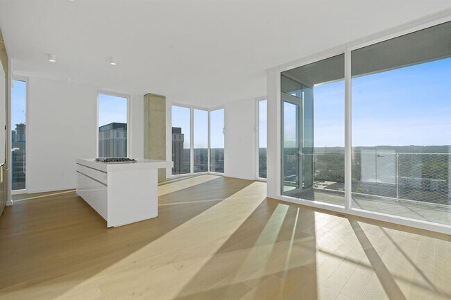 Photo - 313 W 17th St Unit 1505