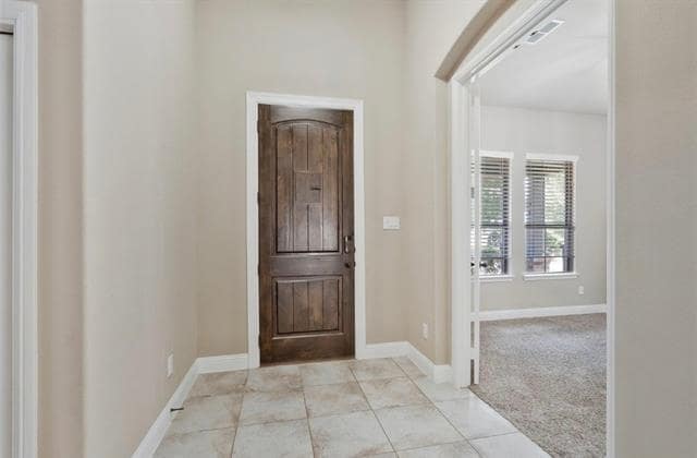 Photo - 855 Forest St