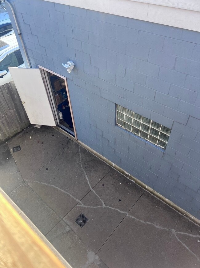 Photo - 20 W Hinsdale Ave Unit 1