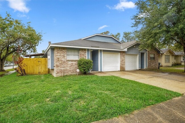 Photo - 22101 Moss Falls Ln