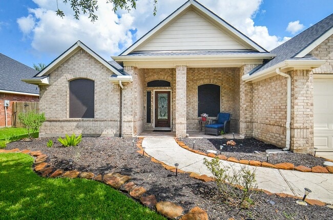 Building Photo - 28026 Rusty Hawthorne Dr