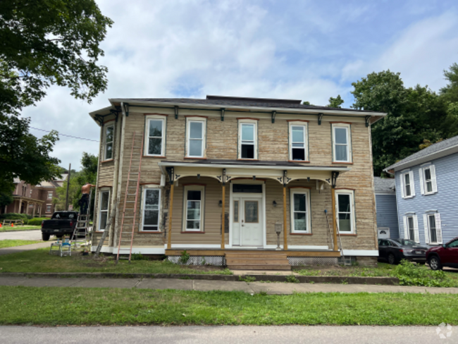 Building Photo - 222 14th St Rental