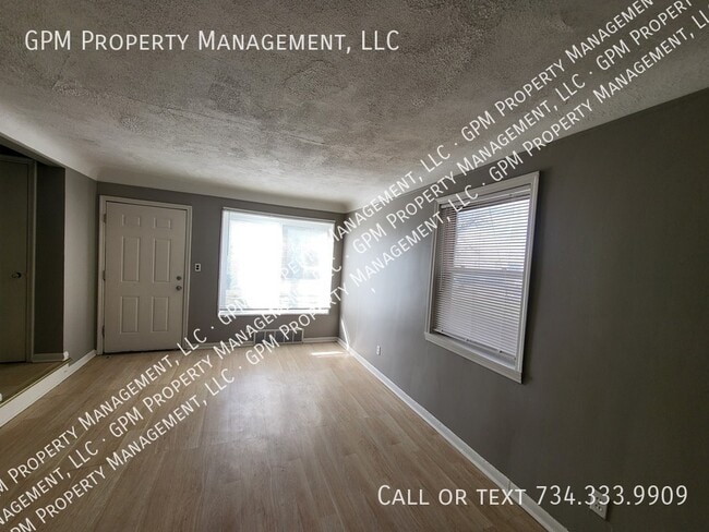 Photo - 8670 Schaefer Hwy Unit Schaefer8670