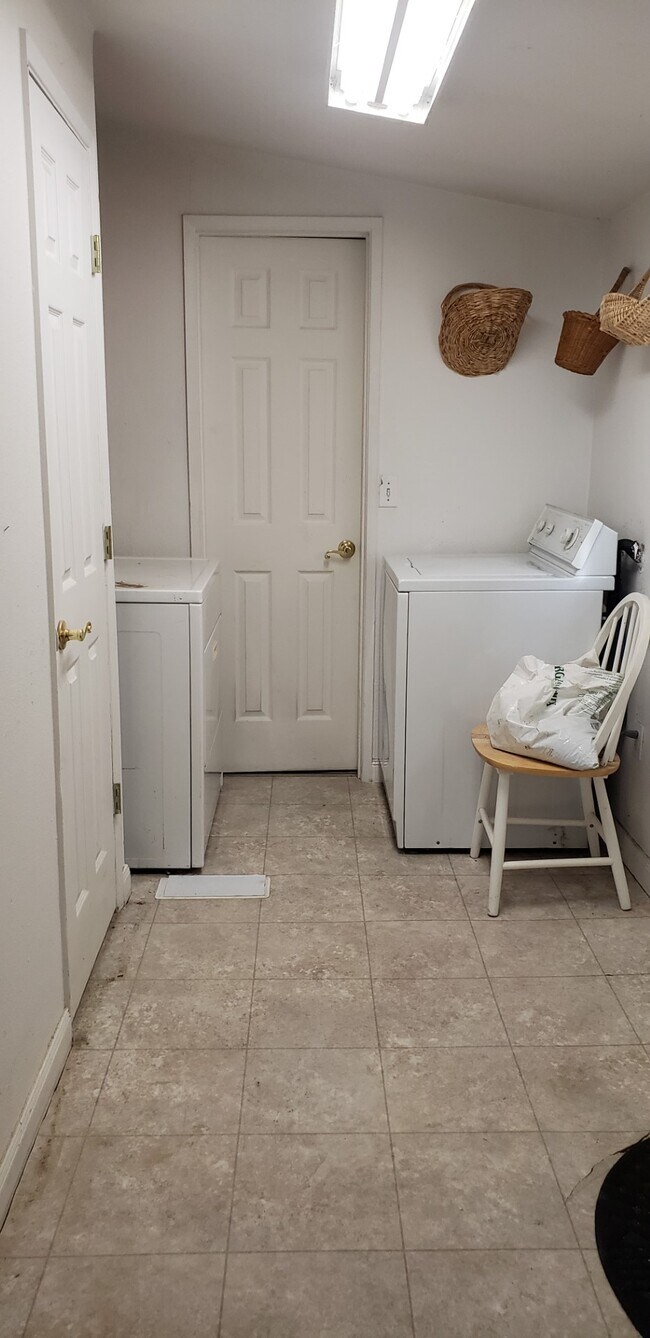 155 SE Mosher Ave Rental House Rental in Roseburg, OR