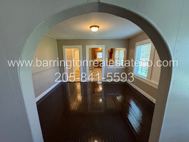 Photo - 4344 Pulaski St