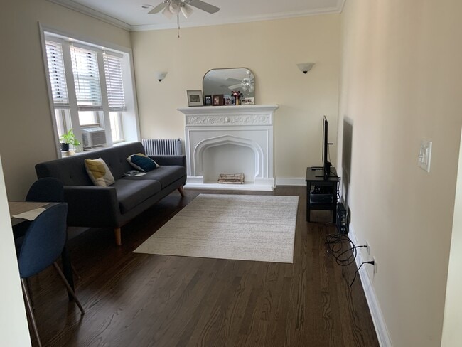 Photo - 6135 N Hoyne Ave Unit Apt 3