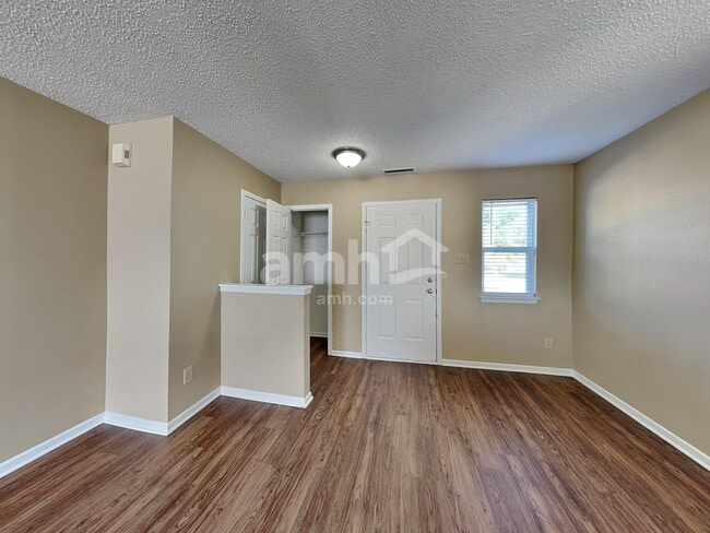 Photo - 14766 White Tail Run