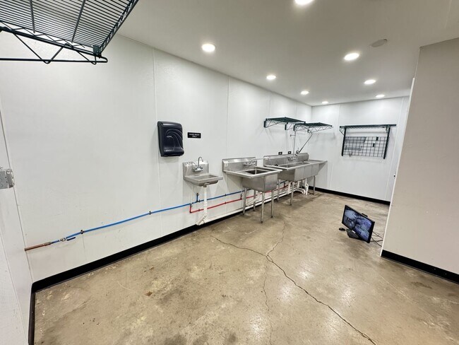 Photo - Latta Water Building Unit 13992 CR 1555