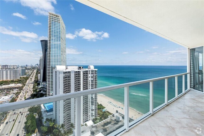 Building Photo - 16699 Collins Ave Unit 3107 Rental