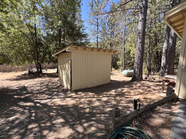 Photo - 17093 Cobblestone Ln