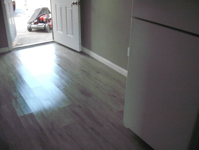 Photo - 7704 7th Ave S