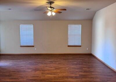 Photo - 1712 Riviera Ln