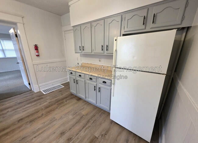 Photo - 817 Egleston Ave Unit 1