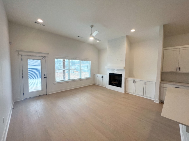 Photo - 6304 SW Luna Ln