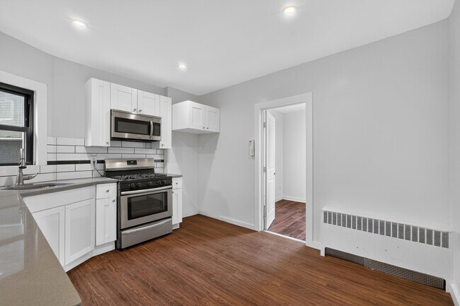 Photo - 353.5 Broadway Unit 2