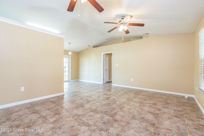 Photo - 1109 Pace Dr NW