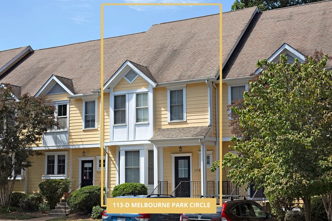 Building Photo - Spacious Melbourne Park Townhome