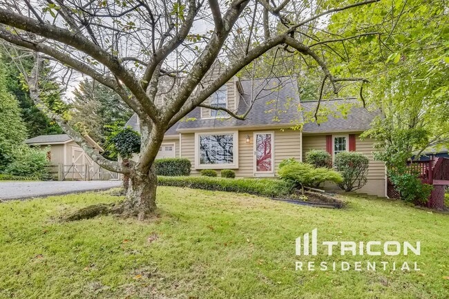 Photo - 10803 Glade Ct House