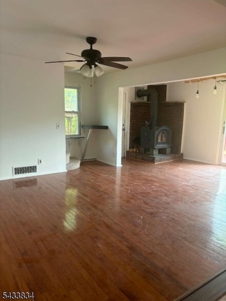 Photo - 77 Goldfinch Ln