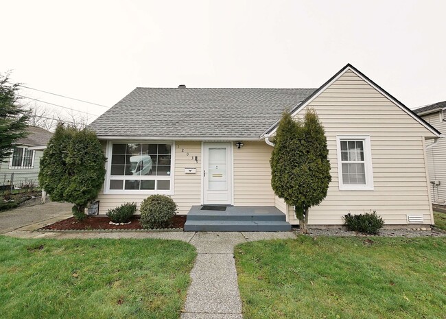 Charming 4-Bedroom Home in Seattle – Avail... - Charming 4-Bedroom Home in Seattle – Avail...