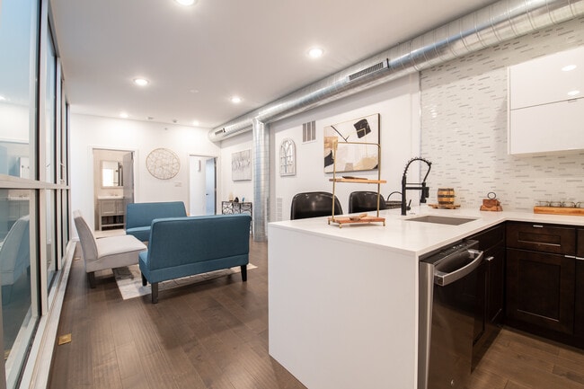 Photo - 1415 N 7th St Unit 3