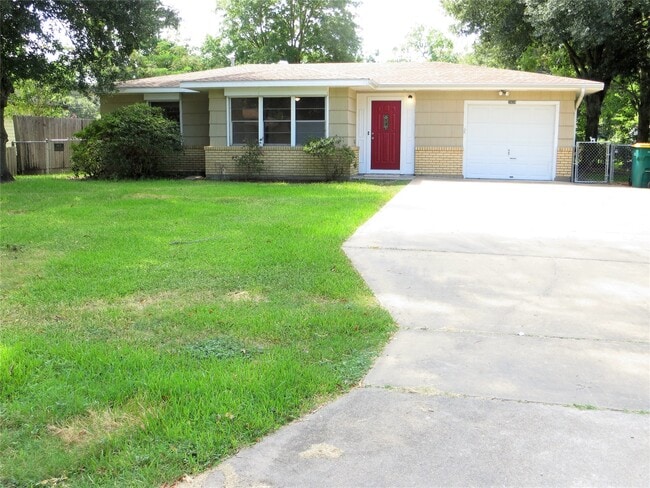 Photo - 2809 Rosadele St