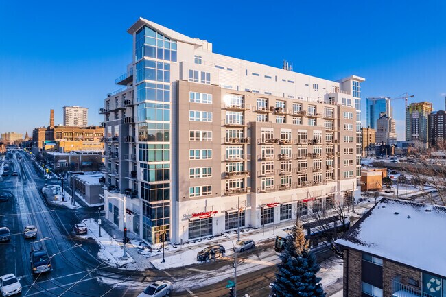 Photo - 601 E Ogden Ave Unit 405