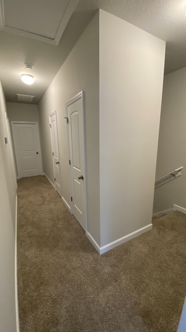 Photo - 304 Otis Cv Ln