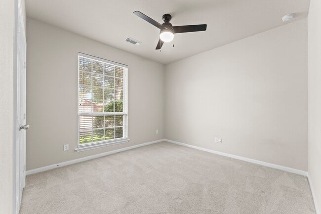 Building Photo - 21127 Gladys Yoakum Dr