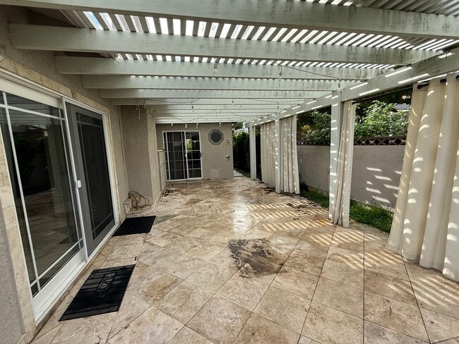 Photo - 22601 Iris Ave