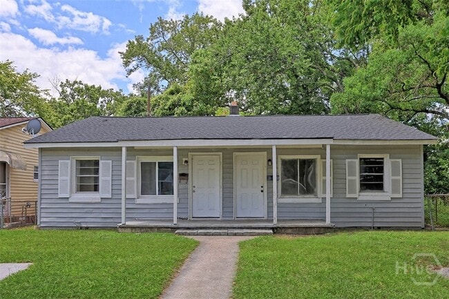 Photo - 1013 Carroll St House