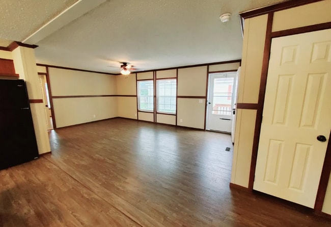 Photo - 332 Fox Chase Blvd