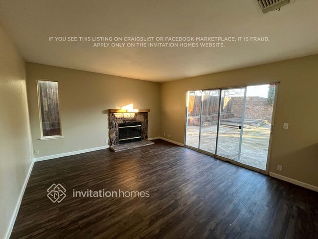 Photo - 529 Oakborough Ave