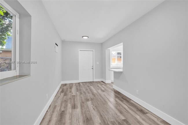 Photo - 2729 SW 18th St