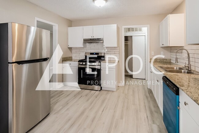 Photo - 1524 W Marshall St
