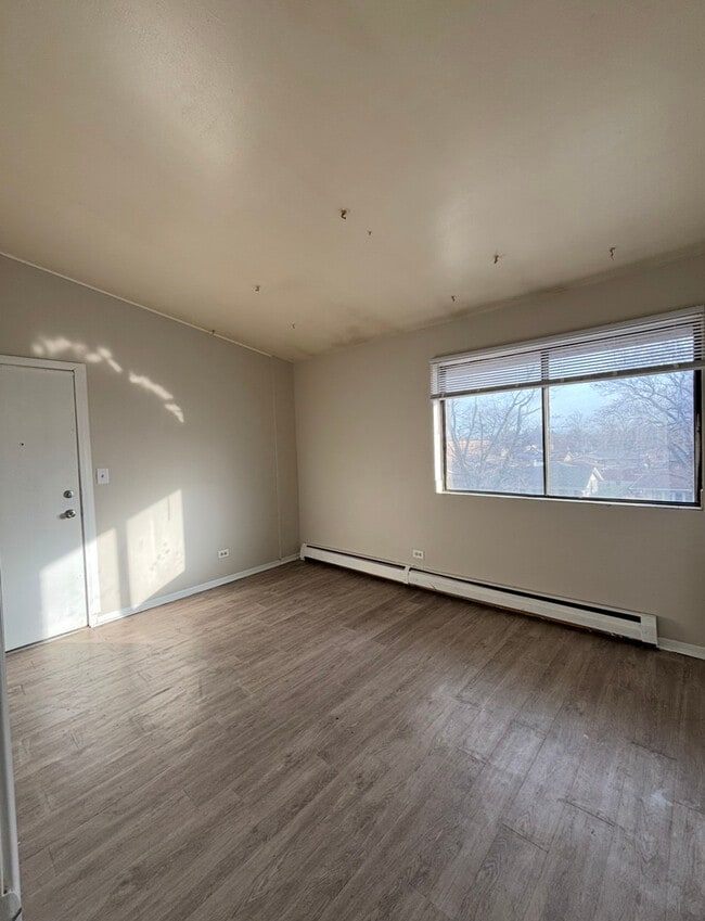 Photo - 3068 Bernice Ave