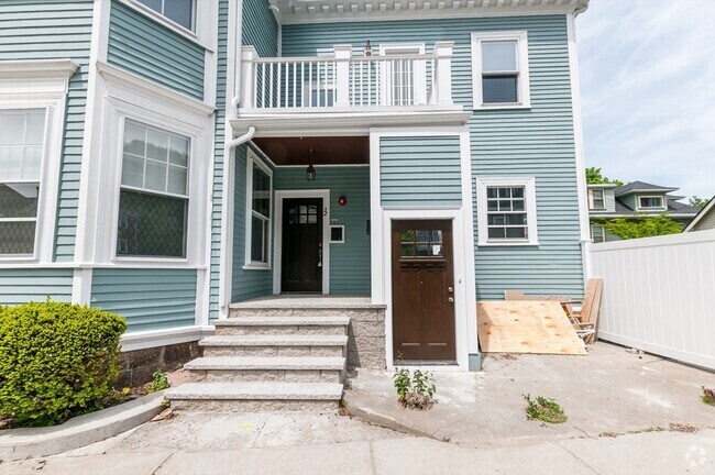 Building Photo - 34 Upham Ave Unit B Rental