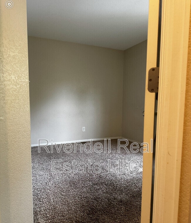 Photo - 1243 S Zeno Way