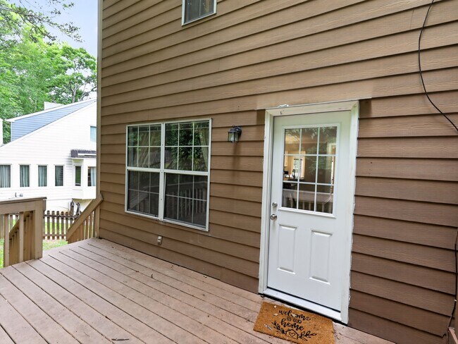 Photo - 5124 Laurel Bridge Ct SE