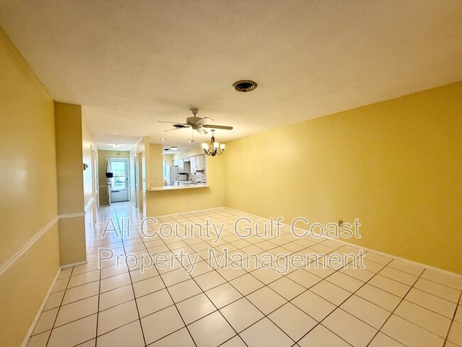 Photo - 325 Englewood Isles Pkwy