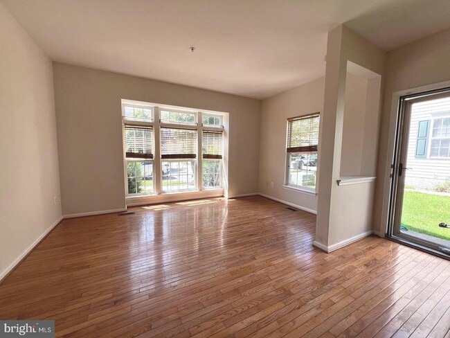 Photo - 5114 Gold Hill Rd