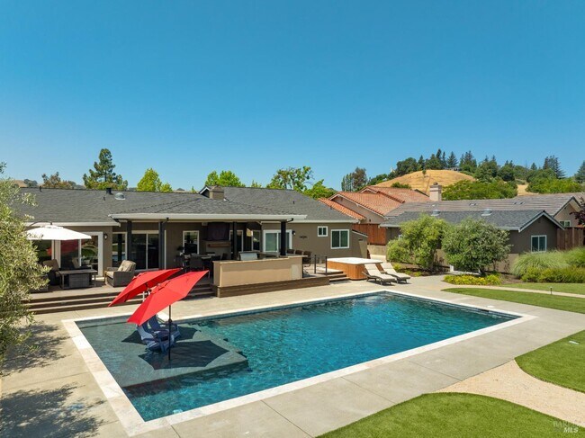 Photo - 1051 Stonebridge Dr