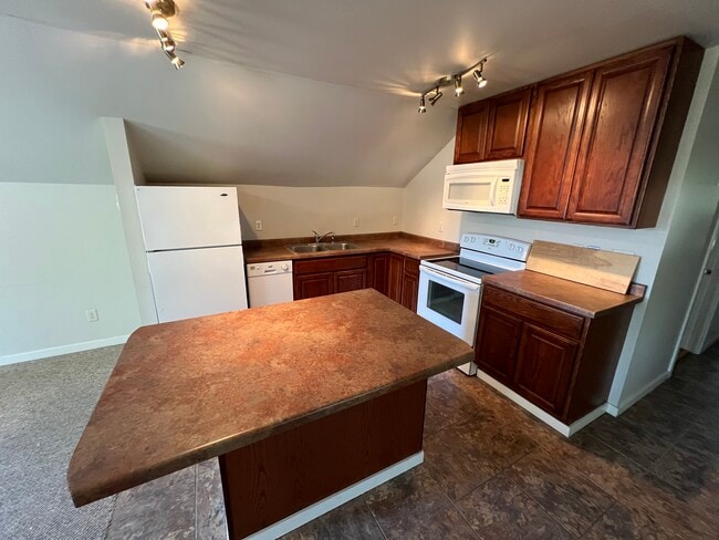 Photo - 310 Ash St