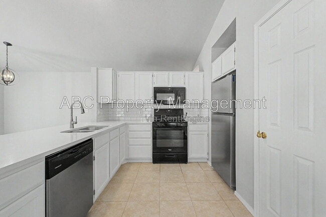 Photo - 3345 W Essex Dr