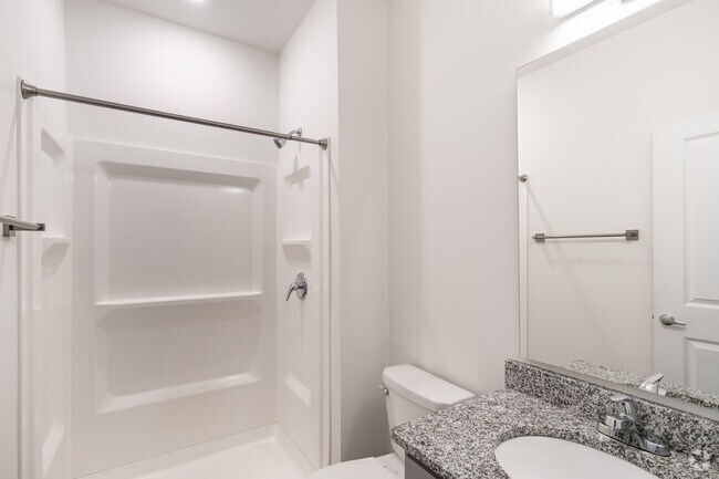 1BR, 1BA - 600SF - Bathroom