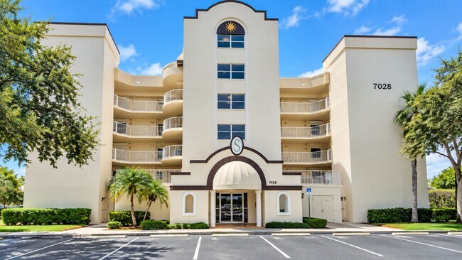 7028 Sevilla Ct